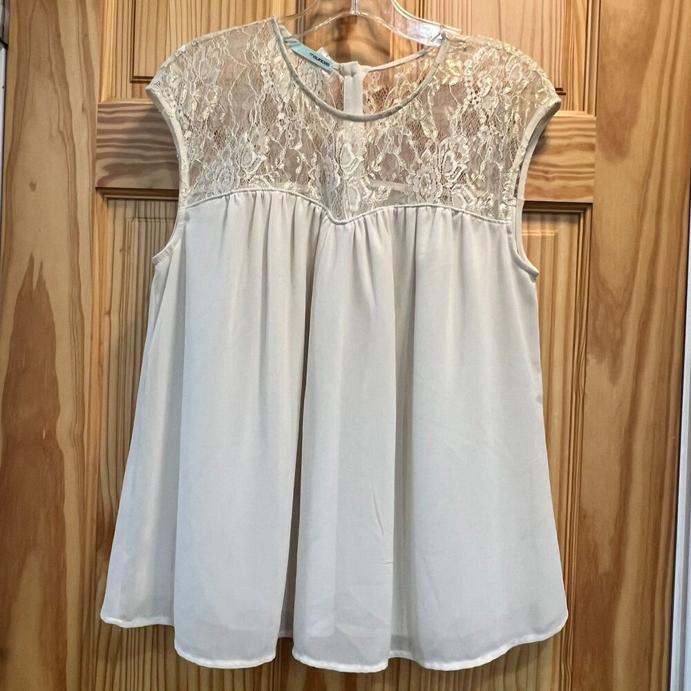 Maurices Lace Inset Babydoll Top Blouse Cream Gold Metallic NWT Medium